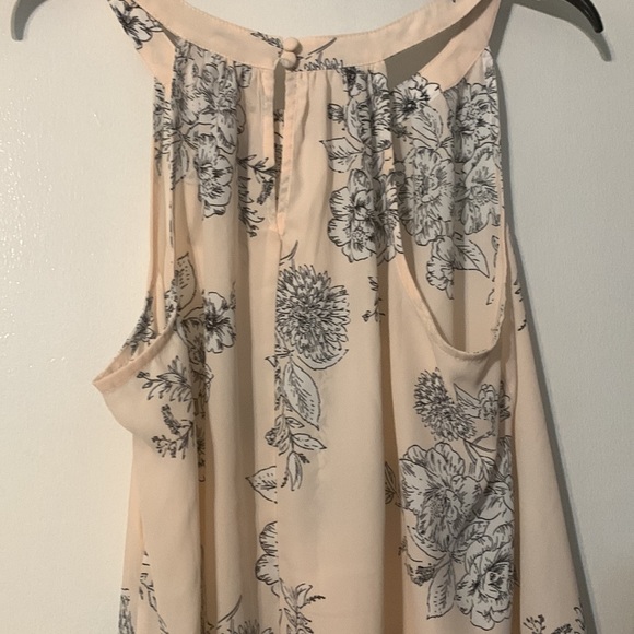 Torrid Hilo Mock Tank- NWT - Picture 8 of 9